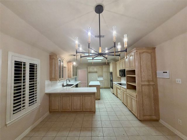 8816 Cleburne Highway, Granbury, TX 76049