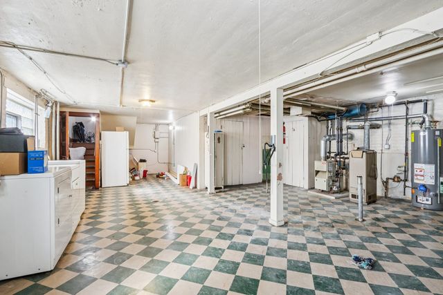 2246 Clinton Avenue, Berwyn, IL 60402