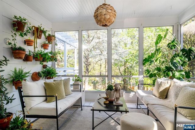 583 Highland Avenue, Montclair, NJ 07043