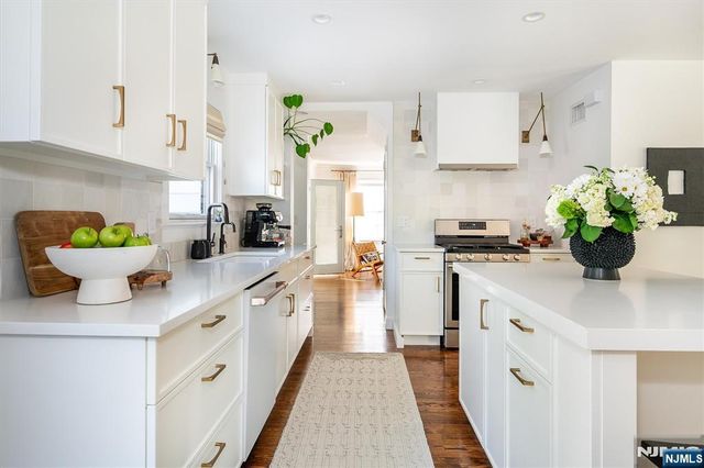 583 Highland Avenue, Montclair, NJ 07043