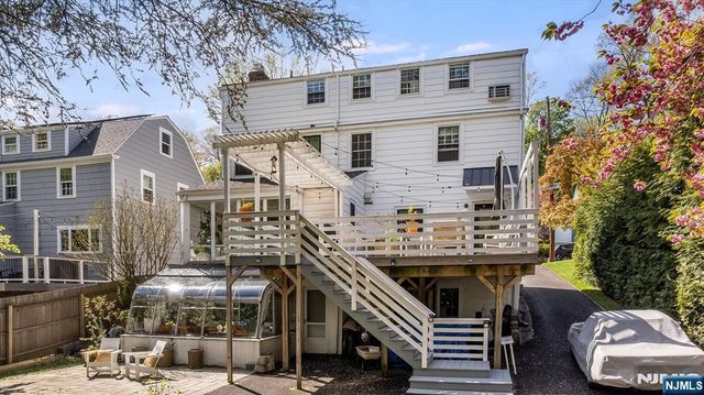 583 Highland Avenue, Montclair, NJ 07043