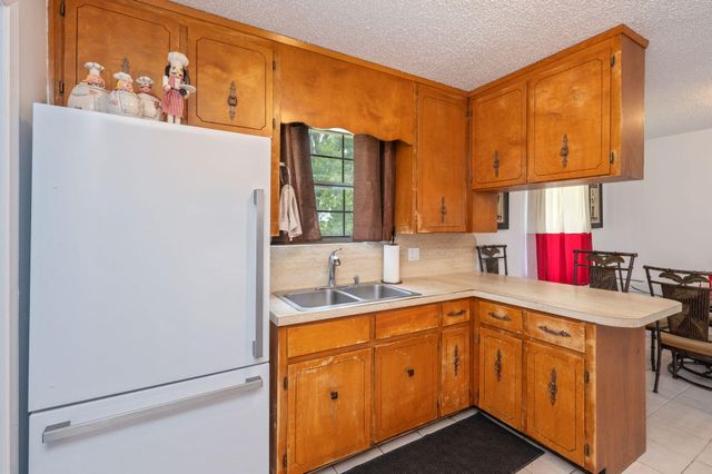 102 Alice Drive, Defuniak Springs, FL 32435