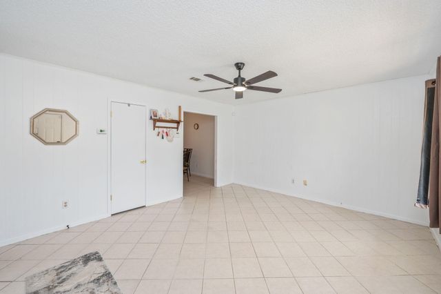 102 Alice Drive, Defuniak Springs, FL 32435