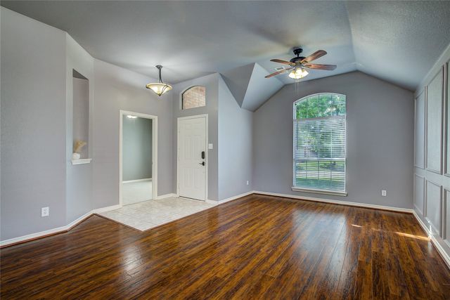 10801 Winged Foot Drive, Rowlett, TX 75089