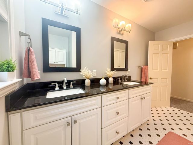 2603 Woodland Avenue, Goshen, IN 46526