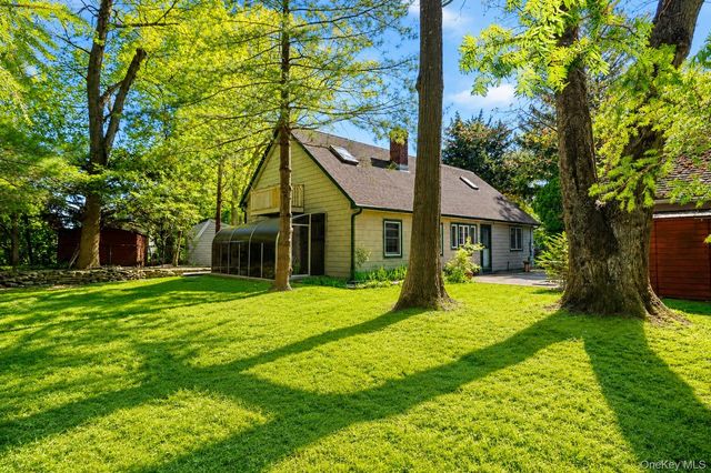 2027 Oakland Avenue, Wantagh, NY 11793