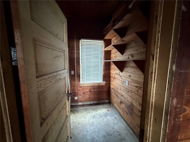 224 W LAKE AVENUE, Auburndale, FL 33823