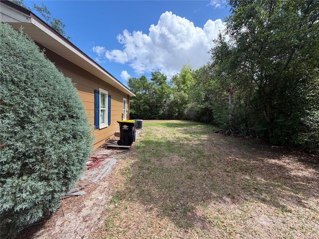 224 W LAKE AVENUE, Auburndale, FL 33823