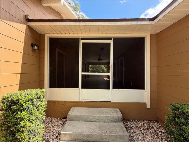 224 W LAKE AVENUE, Auburndale, FL 33823