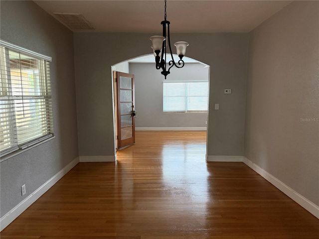 224 W LAKE AVENUE, Auburndale, FL 33823