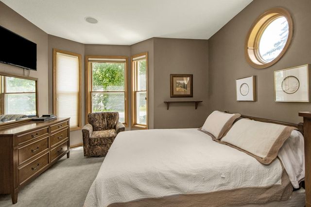 485 Preserve Path, West Saint Paul, MN 55118