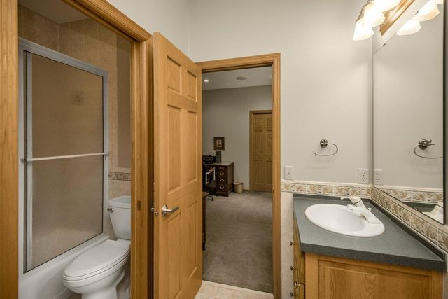 485 Preserve Path, West Saint Paul, MN 55118