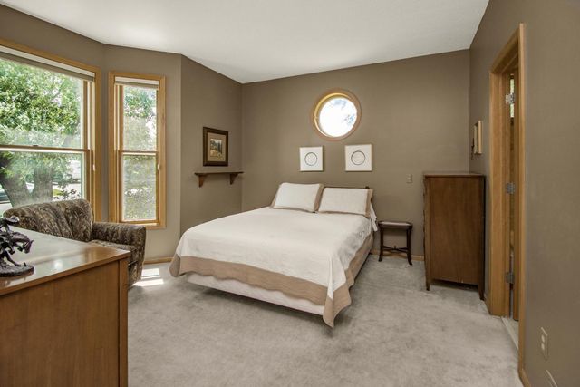 485 Preserve Path, West Saint Paul, MN 55118