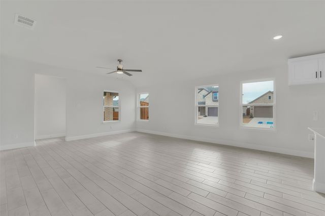 2901 Cantoni Creek, Princeton, TX 75407