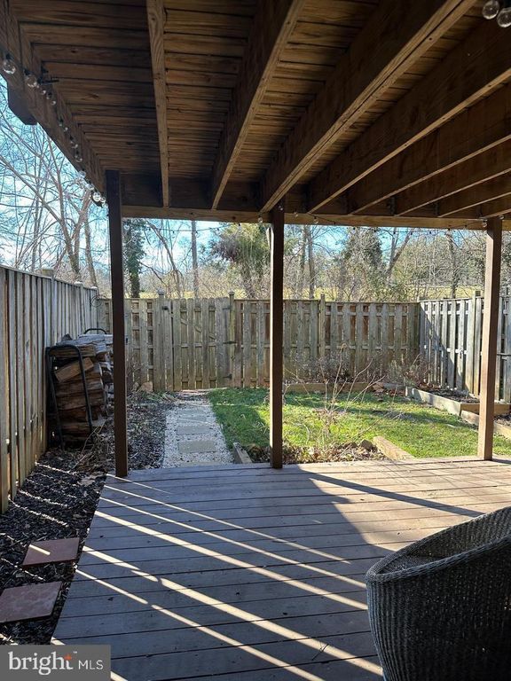 1117 PLAYER WAY, Herndon, VA 20170