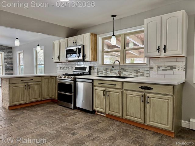 1671 New Jersey Avenue, Marysville, MI 48040