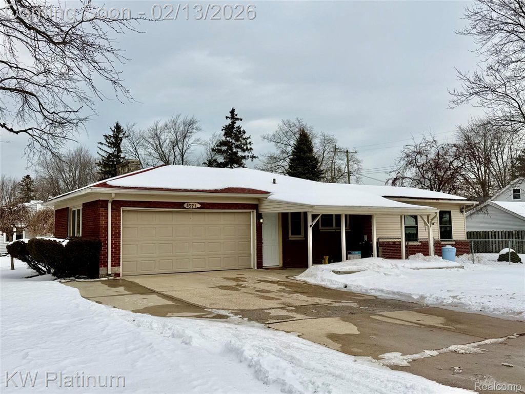 1671 New Jersey Avenue, Marysville, MI 48040