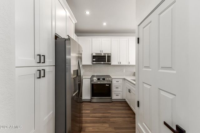 14613 S 43RD Street, Phoenix, AZ 85044