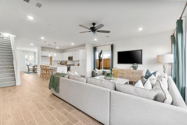 1053 Springtime Avenue, Clovis, CA 93619