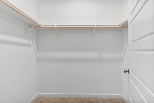 1053 Springtime Avenue, Clovis, CA 93619