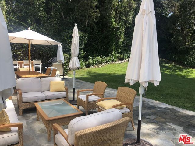 722 Patterson Place, Pacific Palisades (los Angeles), CA 90272