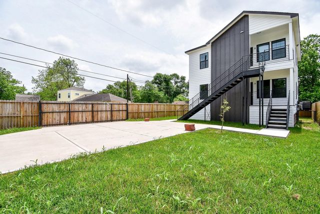 2707 Kirk Street, Houston, TX 77026