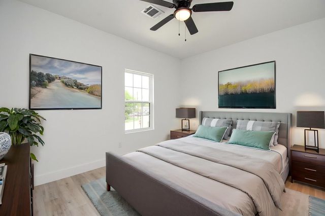 2707 Kirk Street, Houston, TX 77026