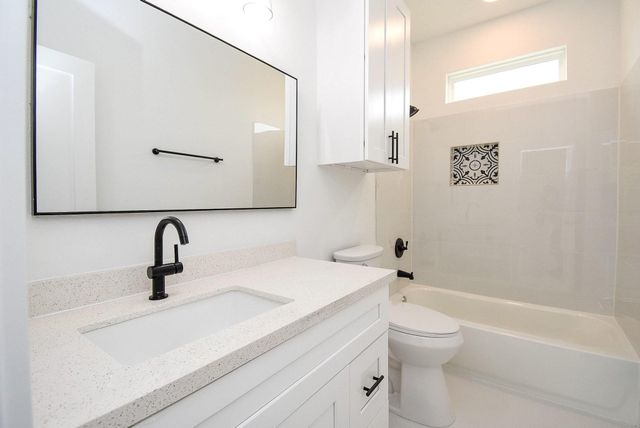 2707 Kirk Street, Houston, TX 77026