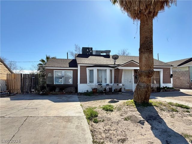 1520 Stewart Avenue, Las Vegas, NV 89101