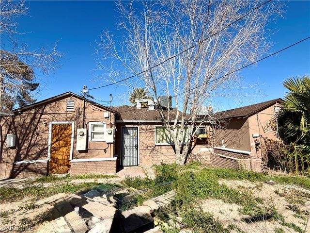 1520 Stewart Avenue, Las Vegas, NV 89101