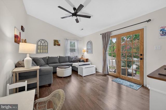 75 KNIGHT AVE, Runnemede, NJ 08078