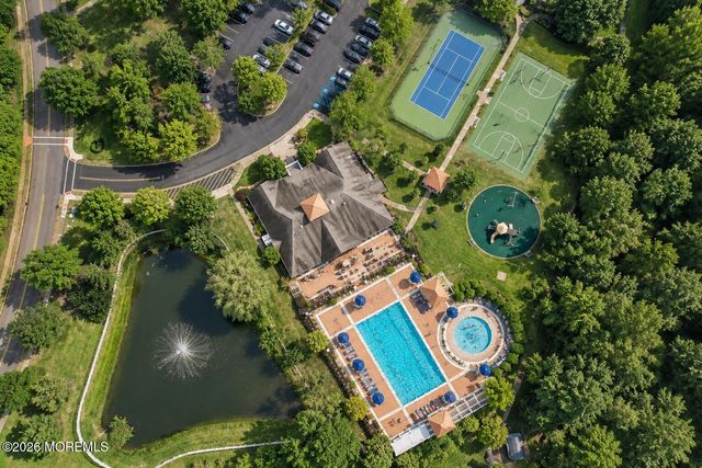 77 Deepwater Circle, Manalapan, NJ 07726