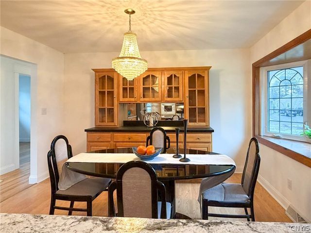 8 Burmont Court, Utica, NY 13502