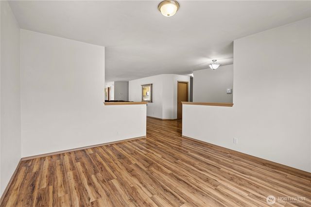 109 Weaver Street NE, Orting, WA 98360