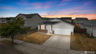 109 Weaver Street NE, Orting, WA 98360