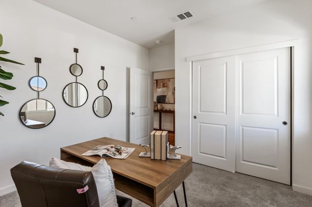 8840 Stratham Way, Elk Grove, CA 95758