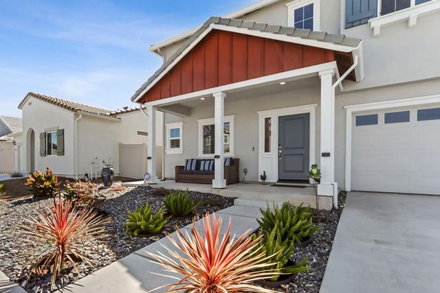 8840 Stratham Way, Elk Grove, CA 95758