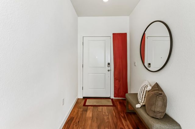 8840 Stratham Way, Elk Grove, CA 95758