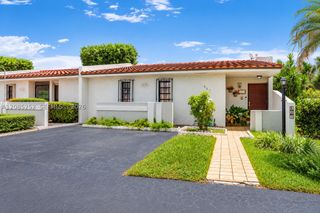 621 SW 93rd Ct, Miami, FL 33174