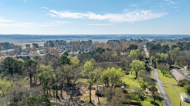 404 NE Third, Bryant, AR 72022