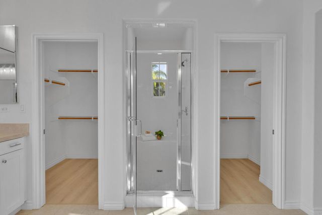 6215 Dartington Way, Carlsbad, CA 92009