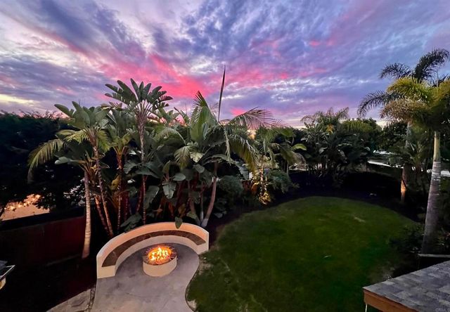 6215 Dartington Way, Carlsbad, CA 92009