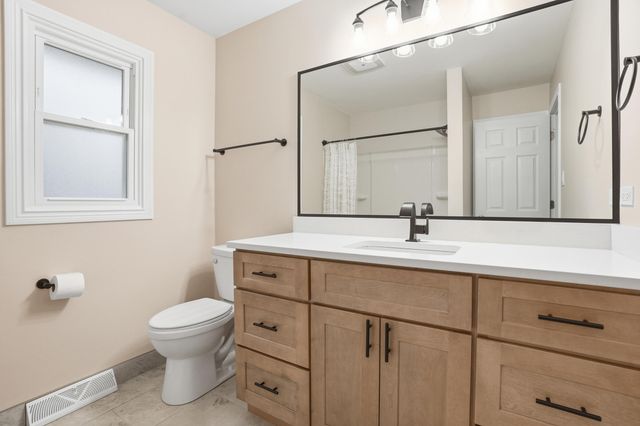 2431 Hickory Drive, Dyer, IN 46311