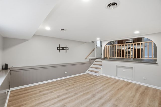 2431 Hickory Drive, Dyer, IN 46311