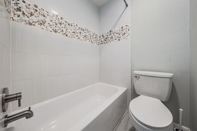 4505 OLD SAYBROOK AVENUE, Tampa, FL 33624