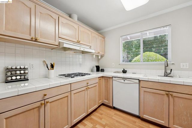 2530 Patra Drive, El Sobrante, CA 94803