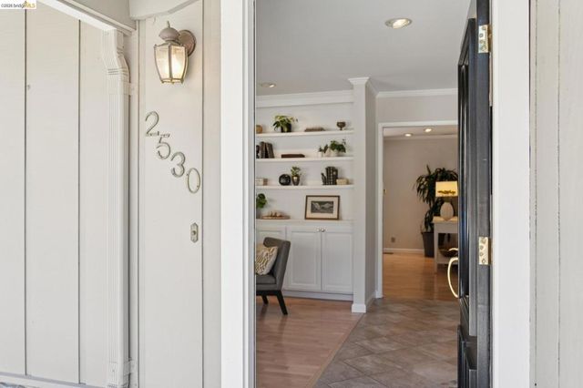 2530 Patra Drive, El Sobrante, CA 94803