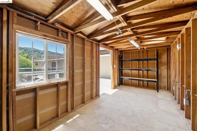 2530 Patra Drive, El Sobrante, CA 94803