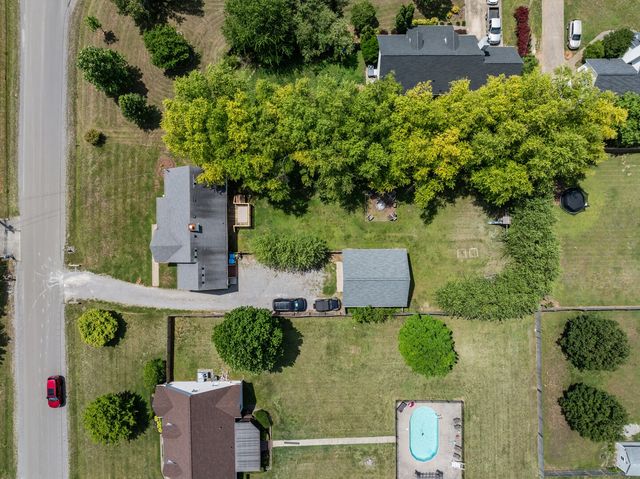 136 Fall Creek Dr, Murfreesboro, TN 37129