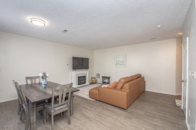 3634 Pebble Creek Court, Mason, OH 45040